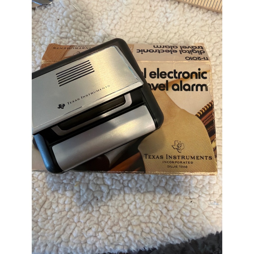 Texas Instruments TI-2010 Digital Electronic Travel Alarm Clock Vintage Boxed